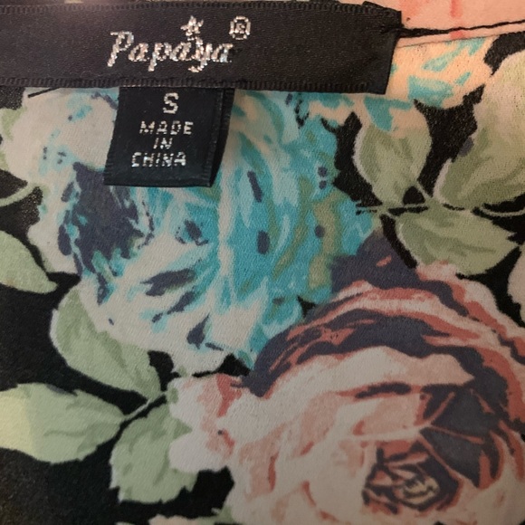 Romper from Papaya - Picture 2 of 4